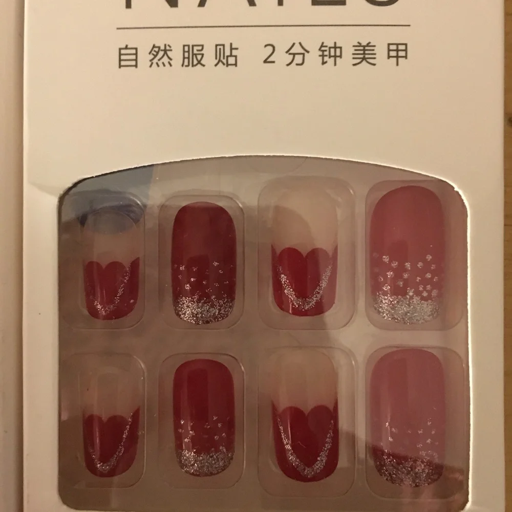 New Bundle Of 48pc Faux Glue on Nails Sparkly Rhinestones With Bottle of Glue